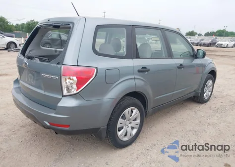 2009 Subaru Forester 2.5X из США, поврежденный, VIN JF2SH61619H747730